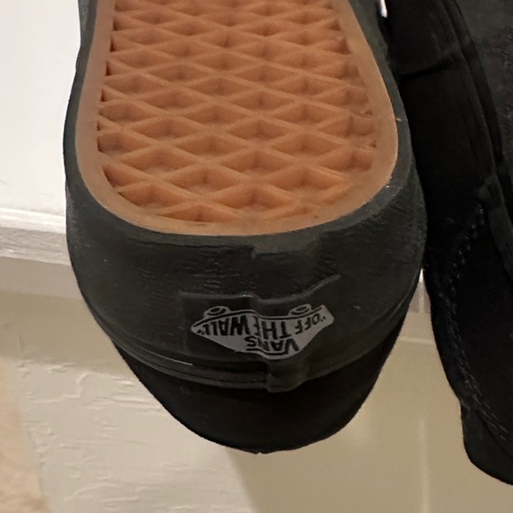 Vans Black Canvas WoMen's Sneakers size 9 - Picture 9 of 13